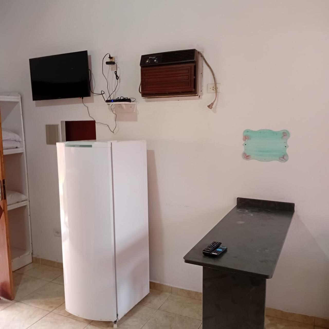Pousada Gaivotas Do Guarau Peruíbe Kamer foto